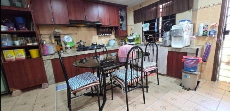 FULLY EXTENDED DOUBLE-STOREY ONLY RM600K!